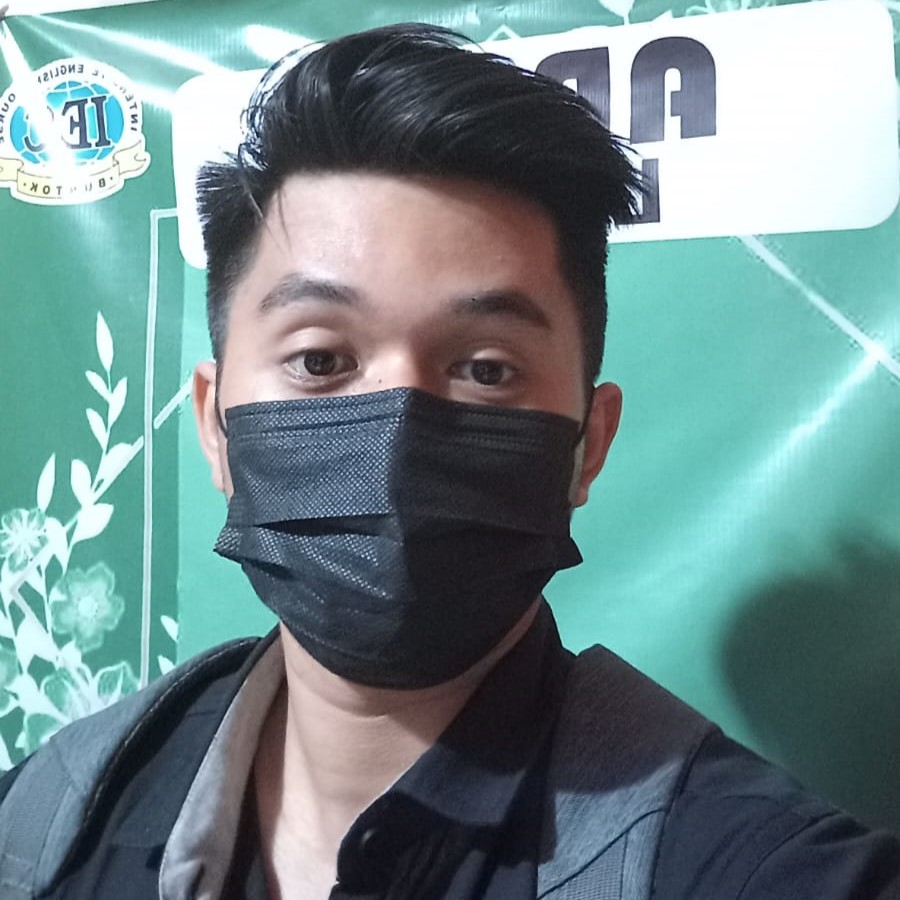 Zikry Azhari, S.Pd
